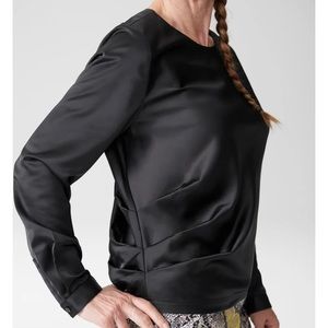 (US) Michaela Pleated Top Black